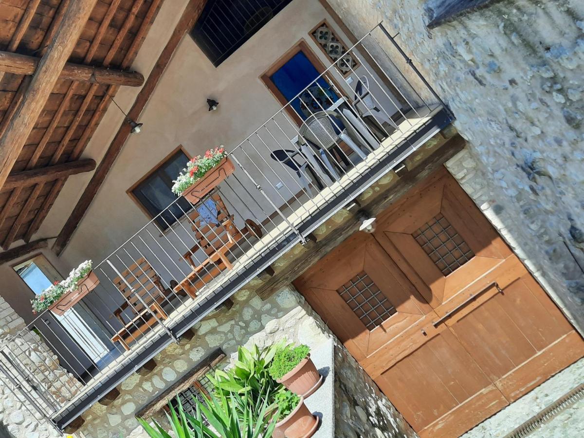 Corte Davini Agriturismo Monzambano Dış mekan fotoğraf