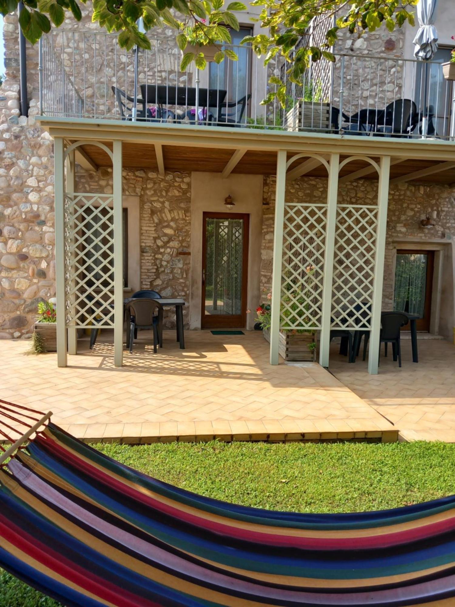 Corte Davini Agriturismo Monzambano Dış mekan fotoğraf