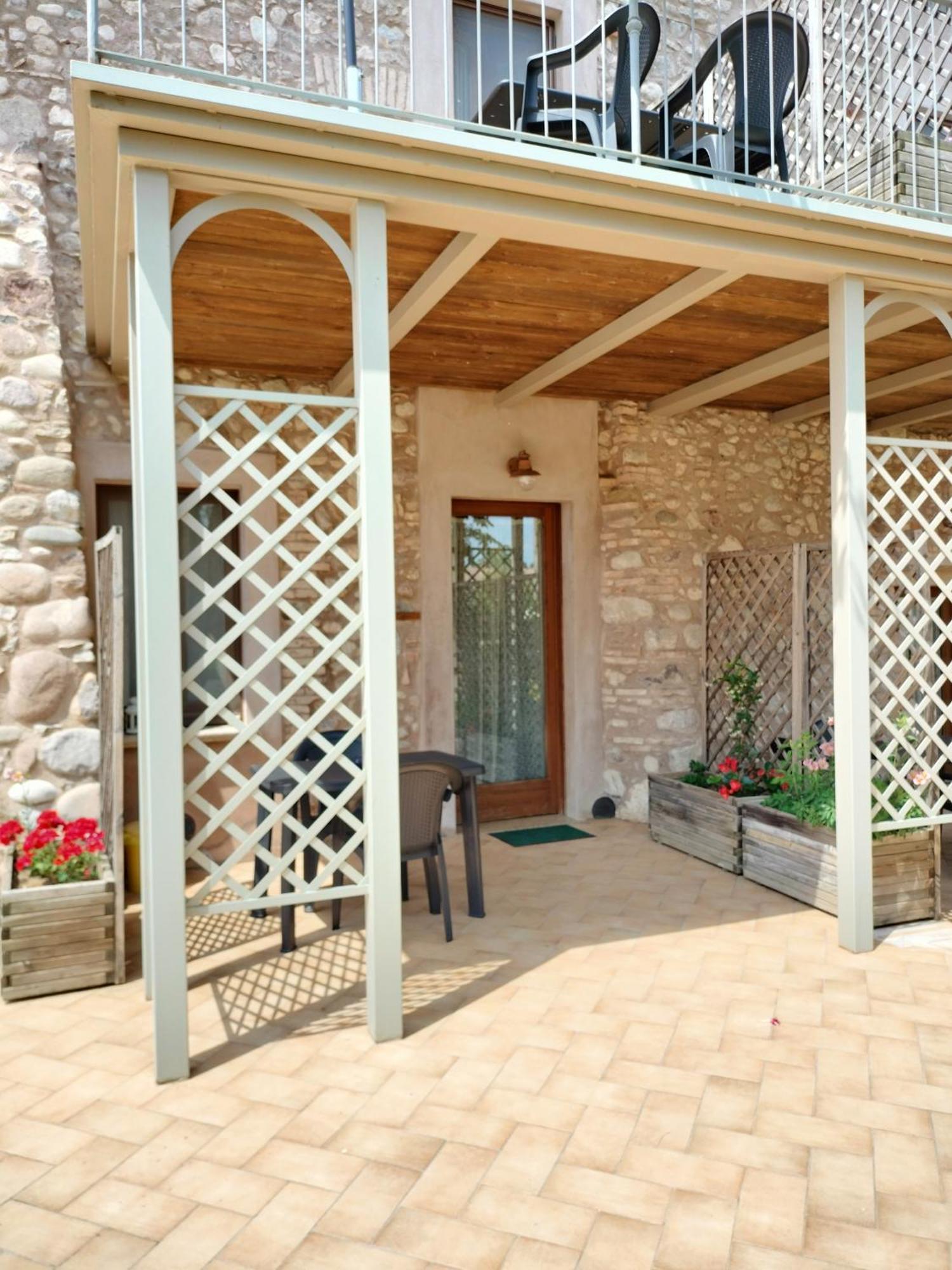 Corte Davini Agriturismo Monzambano Dış mekan fotoğraf