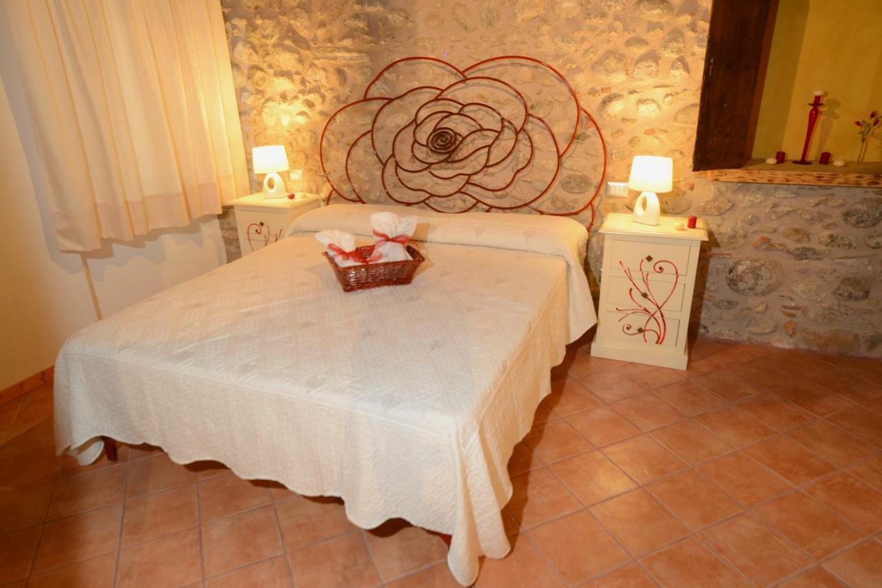 Corte Davini Agriturismo Monzambano Dış mekan fotoğraf