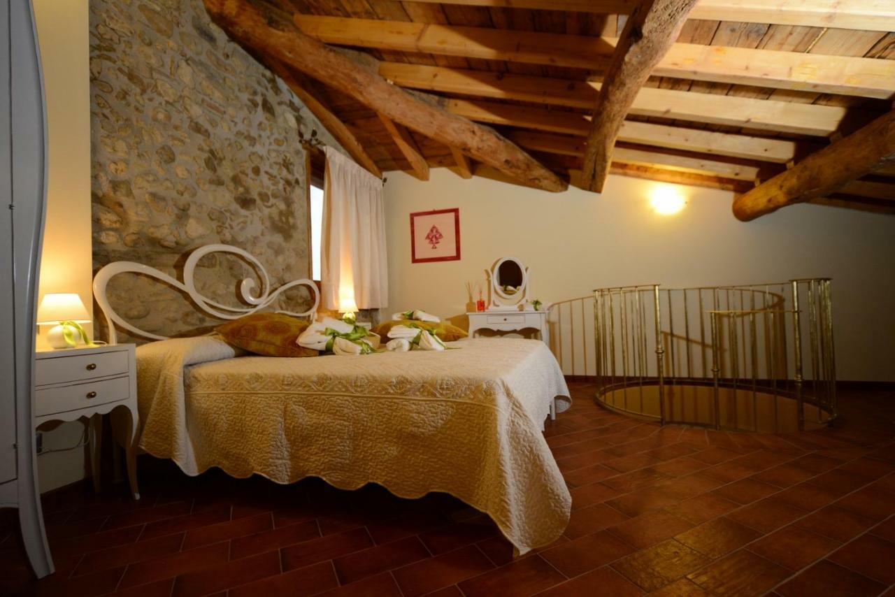 Corte Davini Agriturismo Monzambano Dış mekan fotoğraf